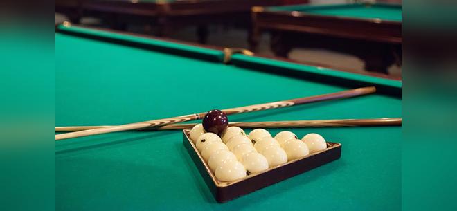 Игра в бильярд Ульяновск.Ultra Подарки. Игра в бильярд Ульяновск. Попробуйте настоящий бильярд, в бильярдном клубе. Сервис: UltraPodarki.ru 8 800 505 95 30. Игра в бильярд, игра в бильярд Ульяновск, русский бильярд, русский бильярд Ульяновск, бильярдный клуб, бильярдный клуб Ульяновск, бильярд Ульяновск, купить бильярд Ульяновск