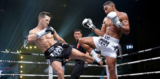 Купить занятие тайским боксом в Ульяновске. Сервис Ultra Подарки. Хотите взять уроки Муай Тай в клубе тайского бокса? Купите сертификат на занятие тайским боксом в Ульяновске. Сервис UltraPodarki.ru 8 800 505 95 30. Занятия тайским боксом, тайский бокс индивидуальные занятия, занятия тайским боксом в Ульяновске, тайский бокс цена, тайский бокс тренировка, тайский бокс клуб, тайский бокс клуб в Ульяновске, муай тай, уроки муай тай, сертификат на тайский бокс, Муай Тай Ульяновск, Тайский бокс Ульяновск, купить тайский бокс, купить муай тай, купить Тайский бокс Ульяновск