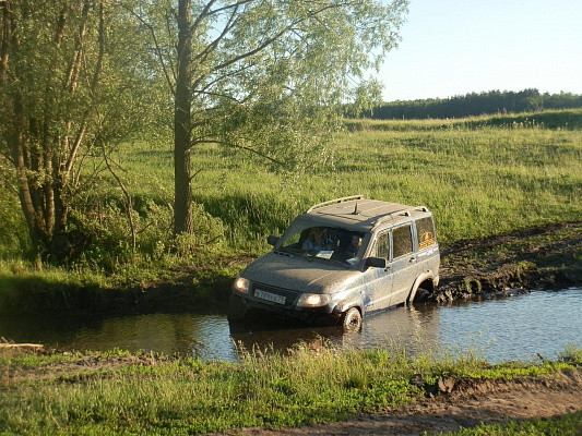 Купить джип-тур на внедорожниках в Ульяновске. Сервис Ultra Подарки. Купите джип-тур на внедорожниках в Ульяновске и отправляйтесь в настоящее автомобильное путешествие по бездорожью. UltraPodarki.ru 8 800 505 95 30. Экспедиции на внедорожниках, дорожное приключение, автомобиль путешествие, путешествие авто, автотуризм, автотур, автопутешествия по Ульяновске, джип-тур, купить джип-тур, джип-тур Ульяновск, экспедиция не внедорожниках Ульяновск, автотур Ульяновск, путешествие авто Ульяновск, путешествие на автомобиле Ульяновск