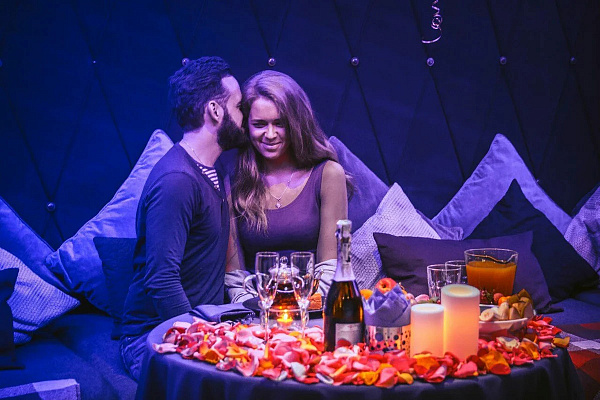 Романтическое свидание в кинотеатре в Ульяновске. Ultra Подарки. Купить романтическое свидание в кинотеатре в Ульяновске. Подарите самым близким незабываемые моменты и признайтесь в искренних чувствах. Сервис UltraPodarki.ru 8-800-505-95-30. Романтическое свидание в кинотеатре в Ульяновске, свидание в Ульяновске, свидание в кинотеатре, сертификат на свидание в кинотеатре, сертификат на свидание в Ульяновске, купить свидание, купить свидание Ульяновск, первое свидание, девушка свидание, хороший кинотеатре, романтический кинотеатре, романтический вечер, романтический ужин, романтические любимому, романтическая музыка