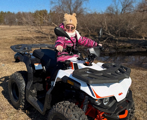 Катание на квадроциклах в Ульяновске. Подарочные сертификаты Ultra Подарки. Подарочный сертификат на катание на квадроциклах в Ульяновске. Закажите прокат квадроциклов и наслаждайтесь активным отдыхом с друзьями. Выбирайте живописные маршруты для езды на квадроциклах. Сервис UltraPodarki.ru 8 800 505 95 30. Катание на квадроциклах, катание на квадроциклах Ульяновск, прокат квадроциклов, прокат квадроциклов Ульяновск, езда на квадроцикле, езда на квадроцикле Ульяновск, катание на квадроциклах зимой, Катание на квадроциклах летом, сертификат на катание на квадроциклах, сертификат квадроциклы, сертификат квадроциклы Ульяновск
