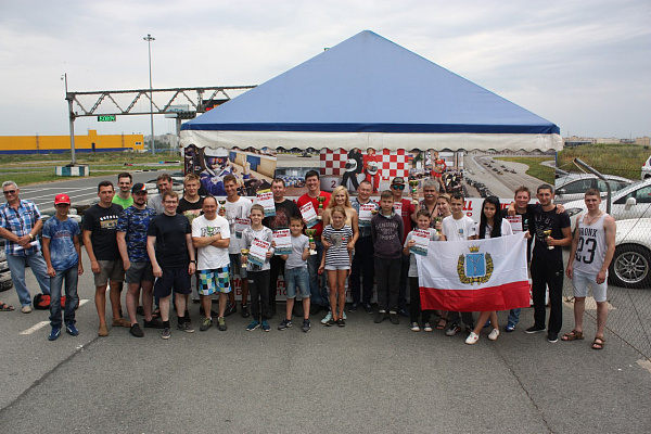 Картинг в Ульяновске. ULTRA ПОДАРКИ. Купить картинг в Ульяновске. Попробуйте участие в настоящей гонке и получите порцию незабываемых эмоций. Гонки на картах - это приятно и доступно. Сервис UltraPodarki.ru 8 800 505 95 30. Картинг Ульяновск, картинг, гонки на картах Ульяновск, гонки на картах, езда на карте Ульяновск, езда на карте, купить картинг Ульяновск, купить картинг, картинг цена Ульяновск, картинг цена, картинг клуб Ульяновск, картинг клуб, картинг центр, картинг центр Ульяновск