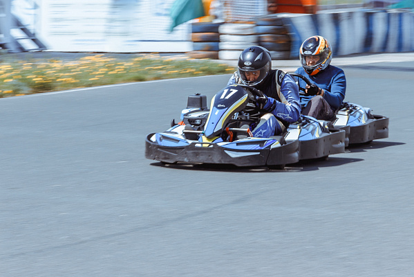 Картинг в Ульяновске. ULTRA ПОДАРКИ. Купить картинг в Ульяновске. Попробуйте участие в настоящей гонке и получите порцию незабываемых эмоций. Гонки на картах - это приятно и доступно. Сервис UltraPodarki.ru 8 800 505 95 30. Картинг Ульяновск, картинг, гонки на картах Ульяновск, гонки на картах, езда на карте Ульяновск, езда на карте, купить картинг Ульяновск, купить картинг, картинг цена Ульяновск, картинг цена, картинг клуб Ульяновск, картинг клуб, картинг центр, картинг центр Ульяновск