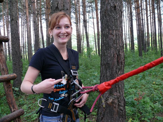 Роупджампинг - прыжки с верёвкой в Ульяновске. Подарочные сертификаты Ultra Подарки. Роупджампинг в Ульяновске - Экстремальный оригинальный подарок или подарочный сертификат на Роупджампинг - прыжки с верёвкой. Сервис UltraPodarki.ru 8-800-505-95-30. роупджампинг Ульяновск, прыжок веревка Ульяновск, роупджампинг, прыжок веревка, прыжок с веревкой, Подарок, подарочный сертификат, экстрим, экстремальный подарок